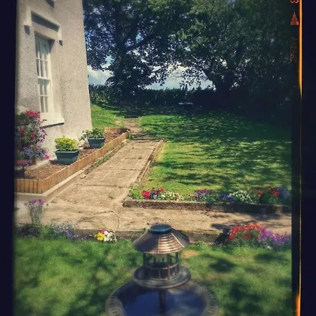 Roosecote Pensionat 3*