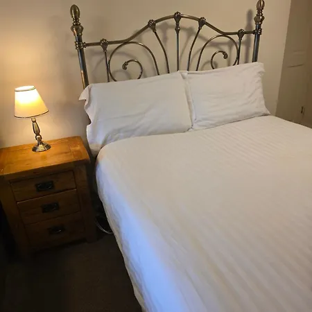 Roosecote 3*
