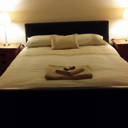 Guest house Roosecote
