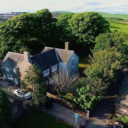 Guest house Roosecote 3*