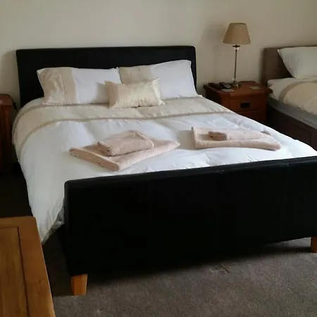 Roosecote 3*